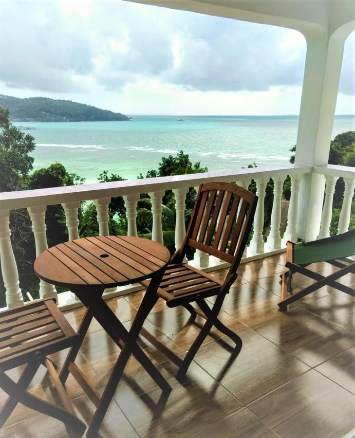 Seychelles Yellow Petals Anse Boileau Екстериор снимка